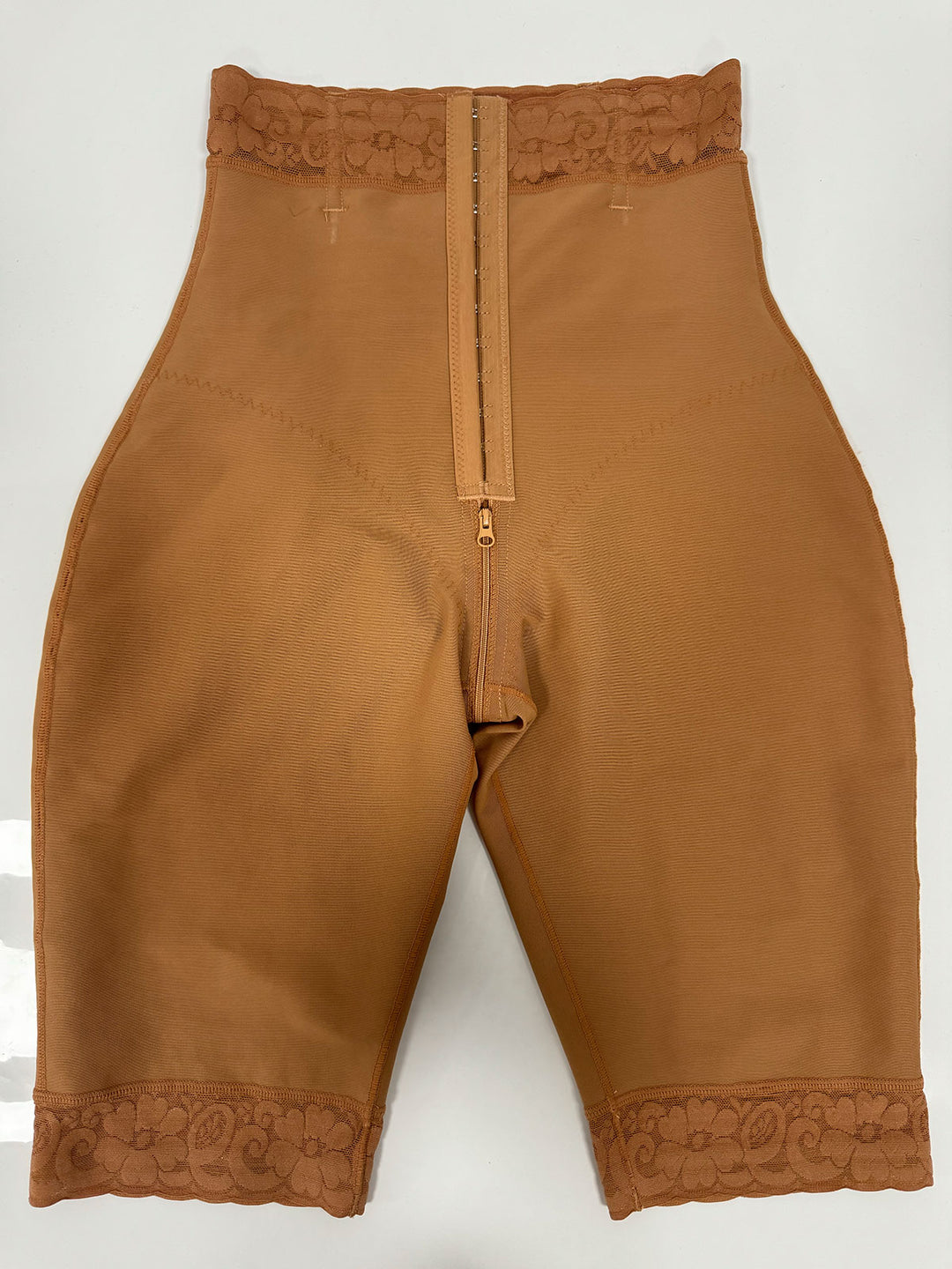 Shapshe® Damen Mittel Knielänge Spitzen Bauchweg Po Lift Shapewear Shorts