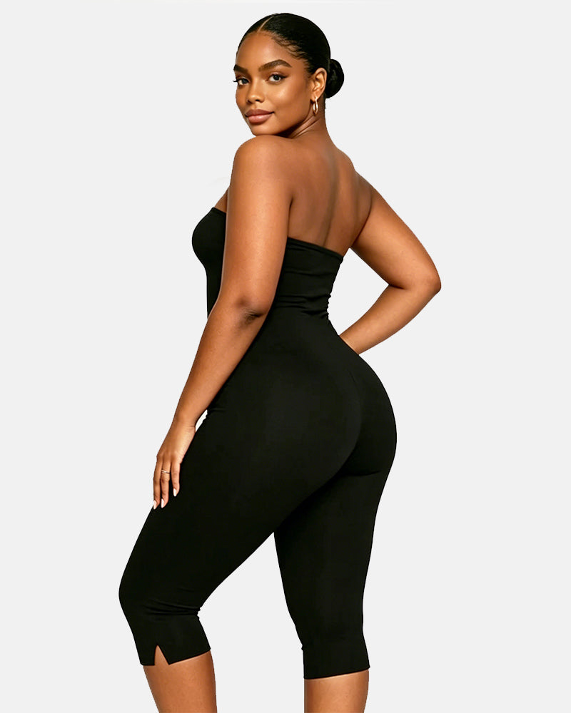 Trägerloser sanduhrförmiger eng anliegender Dreiviertel Body in Shapewear Länge
