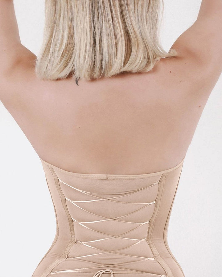 Bügel-Cups Schnürung Rücken Tanga Bodysuit