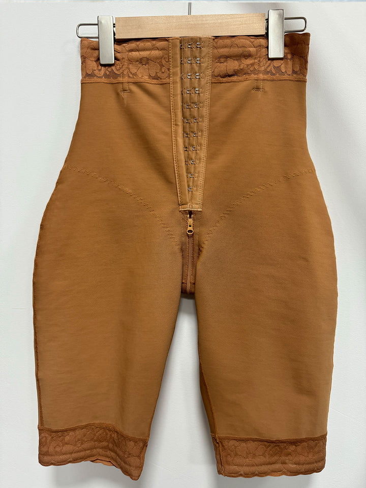 Shapshe® Damen Mittel Knielänge Spitzen Bauchweg Po Lift Shapewear Shorts