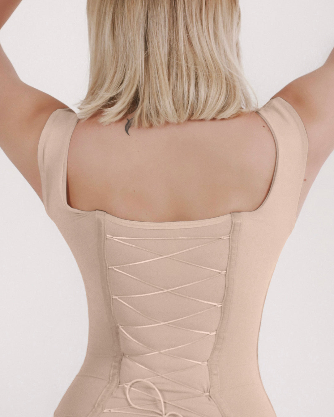 Shapshe® Damen Sexy Rücken Schnürung Nahtloser Bauchkontrolle Bodysuit