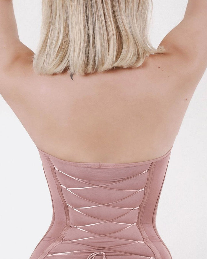Bügel-Cups Schnürung Rücken Tanga Bodysuit